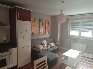 Affitto Piccolo appartamento in Cuatro Vientos. Alquiler de piso en cuatrovientos, ponferrada