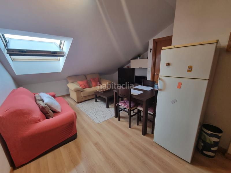 Foto 49209b48-0945-45c1-bfbb-c1b49f52ea39. Lloguer àtic amb calefacció a Cuatro Vientos Ponferrada