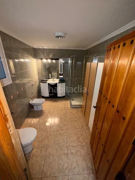 Foto 4264dcd5-dfba-4a45-bcde-b70554f25f5f. Reihenhaus mit heizung parking in Cubillos del Sil