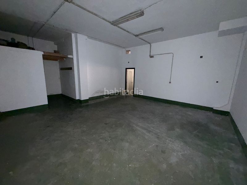 Foto 0f716704-7e82-4478-a85d-a5c96a229949. Local comercial a Centro Ponferrada