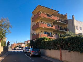 Edificio  Carrer mestre josep güell. Especial inversores edificio en venta 3 pisos