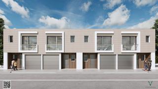 Casa adossada a Carrer llevant 4. Inicio obras junio 2025