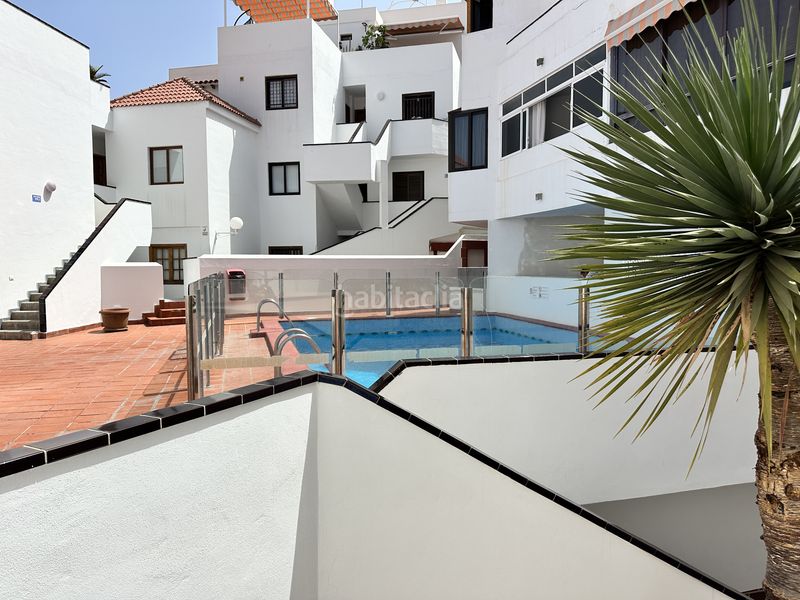 Foto 0d4da053-1580-4452-ae5b-6ca2abd59312. Apartament amb piscina a Los Cristianos Arona