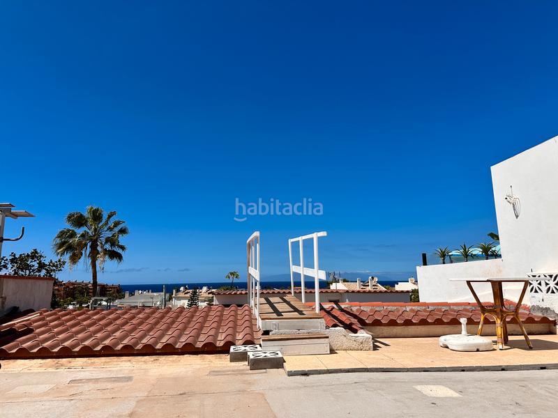 Foto 11f82396-cc2e-40af-b86d-e71e12c332ec. Alquiler casa adosada en avenida la arenita 11 casa adosado tranquilo en palmmar en Arona