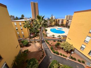 Apartament en Calle berna 3. Piso amplio y tranquilo con 3 dormitorios en los cristianos