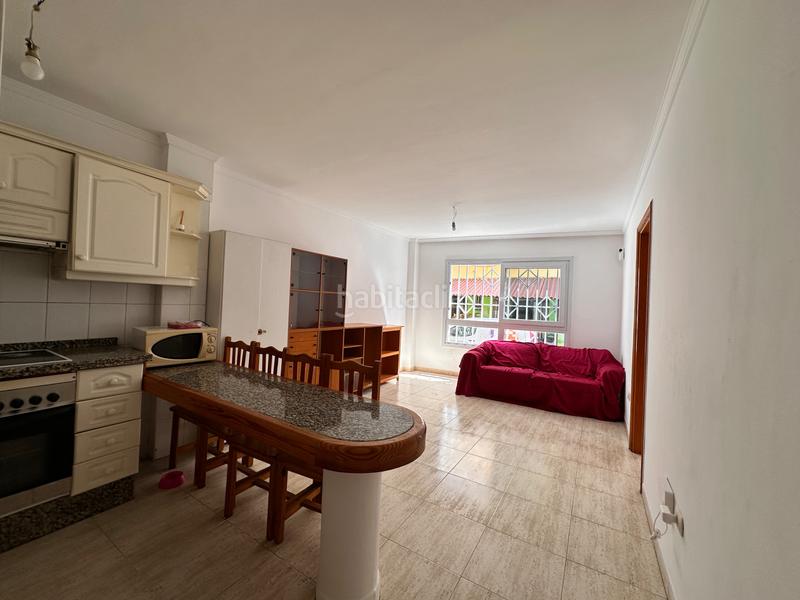 Foto 4b49b568-9050-4c10-8ef0-1a45f1e00ea1. Apartament a Los Cristianos Arona