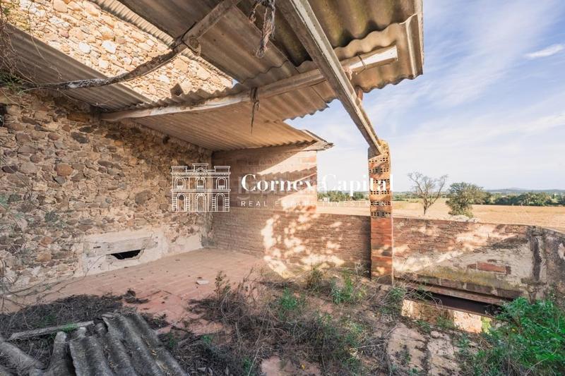 Foto 9e29c651-2dca-46f0-98f3-593773ab204a. Bauernhof in Corçà