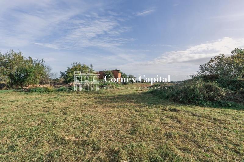 Foto f553dc23-a71f-44bc-81cc-37757c46589a. Bauernhof in Corçà