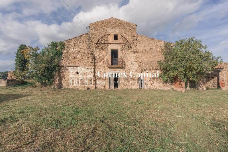 Foto 19e1aeb0-9d0f-4a70-af70-e04e0e1e2eb5. Masía en Corçà
