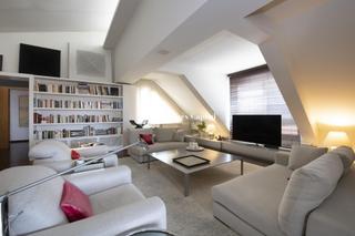 Penthouse  Valero