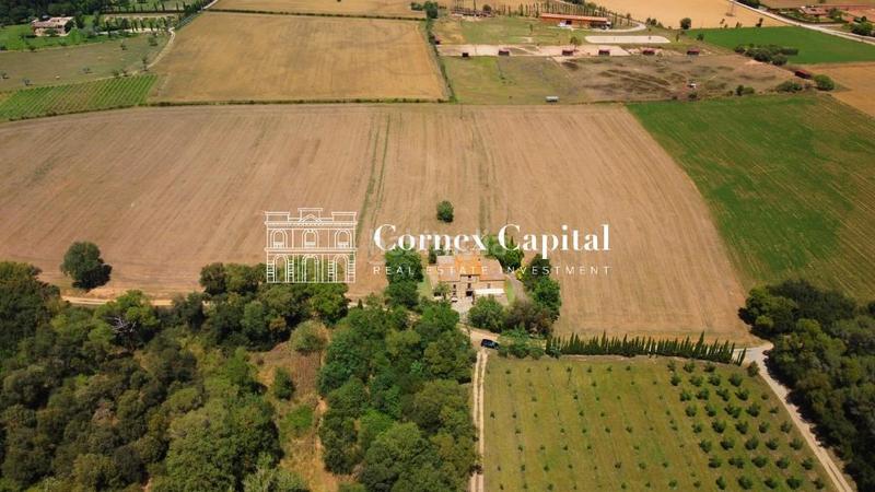 Foto 27c9f659-c3b3-4faf-8ca7-130a866a4755. Masia amb aparcament a Forallac