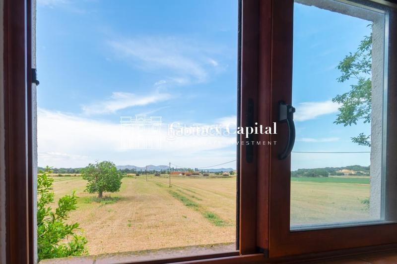 Foto 343cfda3-55fa-4958-a6f0-7137f13e3fee. Masia amb aparcament a Forallac