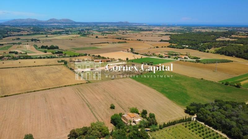 Foto 8d13d844-1600-4ba1-b5ba-93c4beefdc61. Masia amb aparcament a Forallac