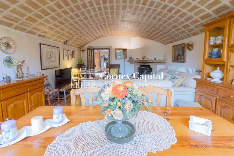 Foto d22cc489-ab99-489a-bb9a-476810b90038. Masia amb aparcament a Forallac