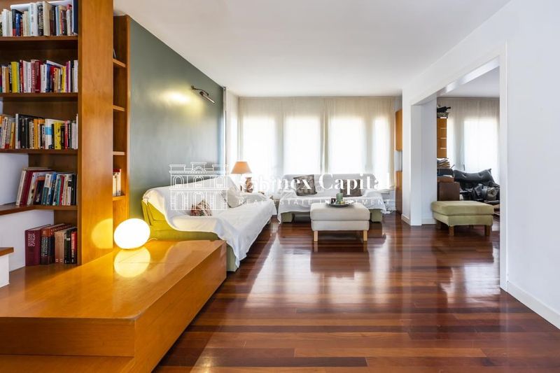 Foto 1f0a1bae-7ed0-4a94-9527-1a9dc17eeebe. Penthouse with heating parking pool in Tres Torres Barcelona
