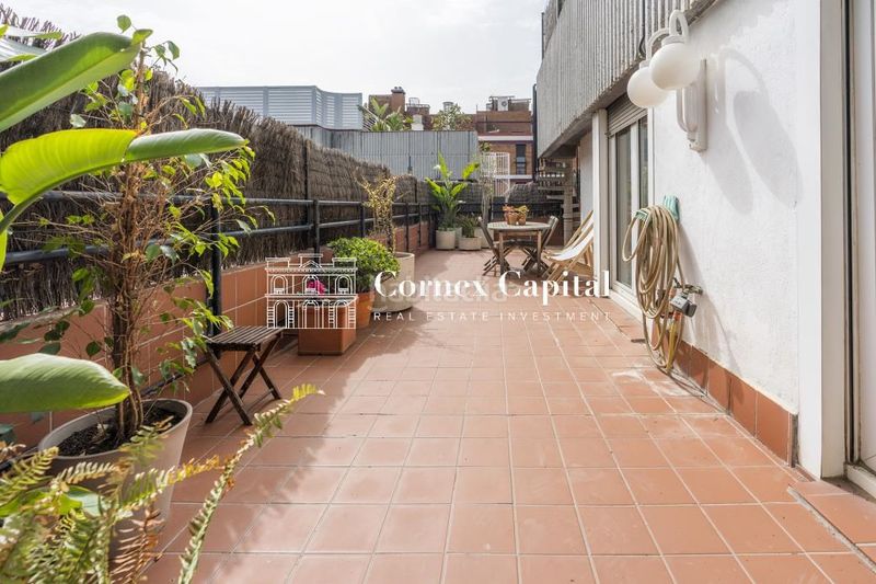 Foto 6d31f193-f714-4b86-b3d4-a25d7d170635. Penthouse with heating parking pool in Tres Torres Barcelona