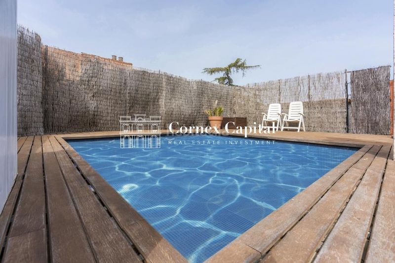 Foto 9edfc249-8f77-469f-8f09-2f4876cb9e60. Penthouse with heating parking pool in Tres Torres Barcelona