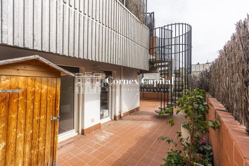 Foto a08b42f0-2df6-41b8-80a1-6cb19c46777b. Penthouse with heating parking pool in Tres Torres Barcelona