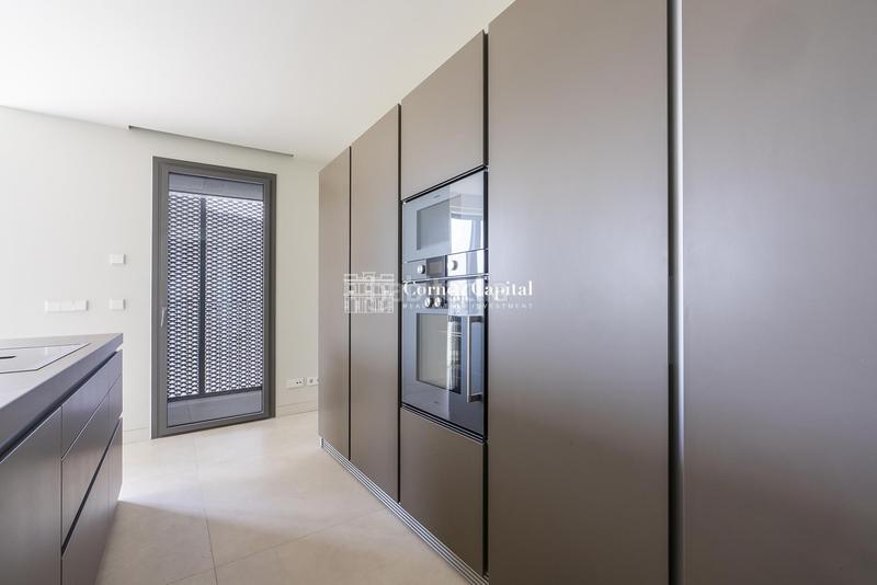 Foto 05313471-7999-4f08-aa9a-d85e6851410e. Affitto appartamento con riscaldamento parcheggio piscina in Barcelona