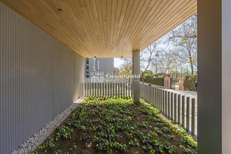 Foto 5c44bdc3-1f8e-4590-891f-b7ca95a6f519. Affitto appartamento con riscaldamento parcheggio piscina in Barcelona