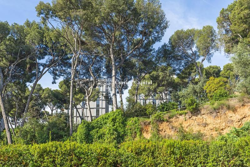 Foto b2aae171-16ac-4b75-be98-6b5f5c22861b. Affitto appartamento con riscaldamento parcheggio piscina in Barcelona