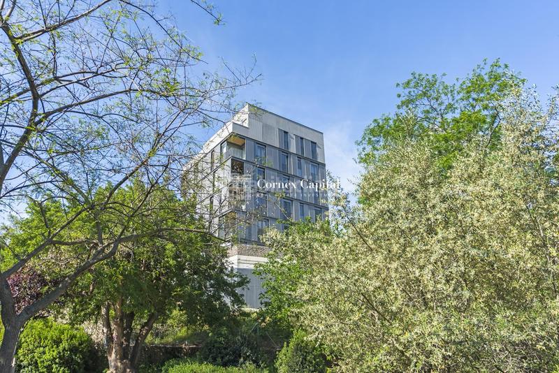 Foto 83b29b59-a780-4b02-b15c-26dcc1b7c220. Location appartement avec chauffage parking piscine dans Barcelona