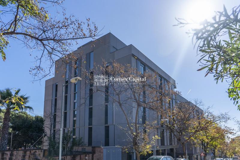 Foto bdbe2aff-f5e8-410a-be4d-93ece8863ed6. Location appartement avec chauffage parking piscine dans Barcelona