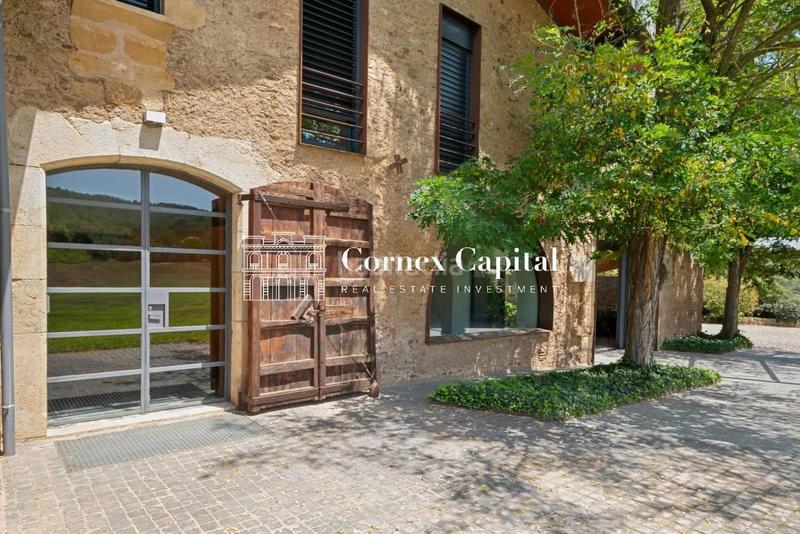 Foto 40e143c9-0913-4fbb-ab76-35669fa6cadb. Casa amb calefacció aparcament piscina a Forallac