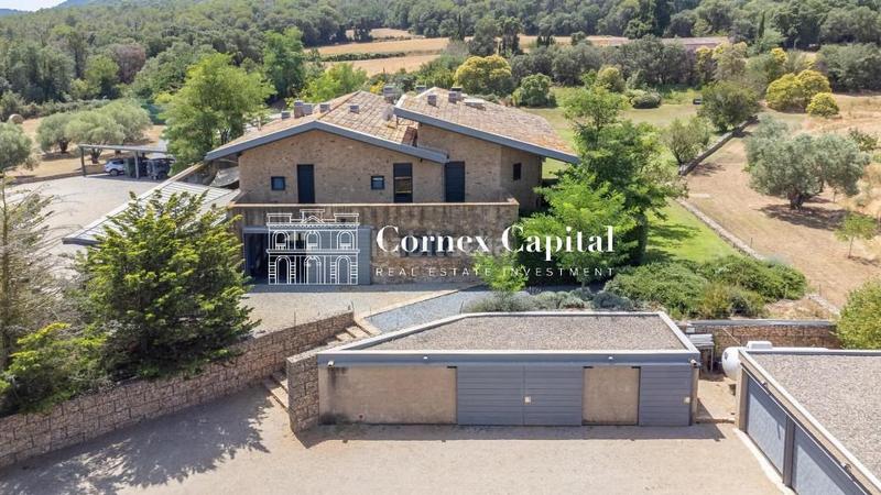 Foto 7205a47c-aaee-407c-9b70-7543de729df0. Casa amb calefacció aparcament piscina a Forallac