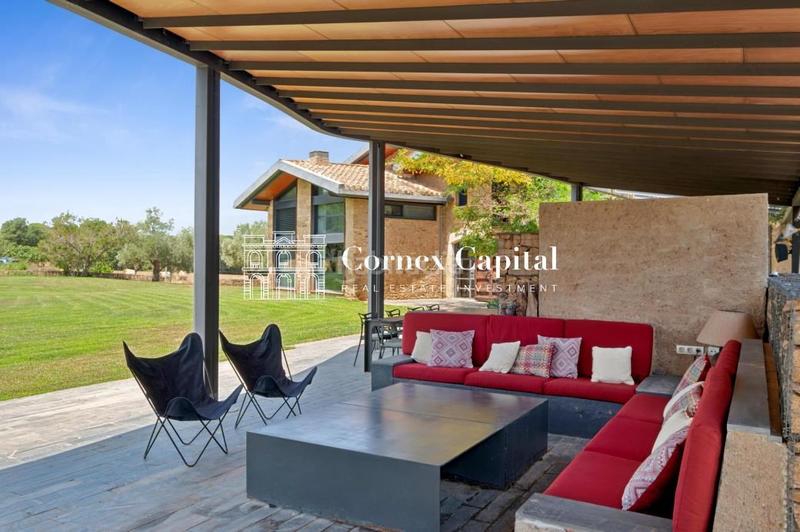 Foto 73d15b35-e22a-437e-ad37-d495b60e8ae4. Casa amb calefacció aparcament piscina a Forallac