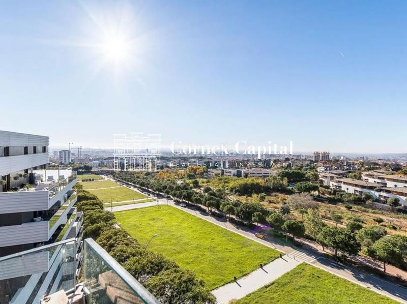 Foto ffa16943-9ab5-49d0-be05-ca8da8d108a7. Attique avec chauffage parking piscine dans Finestrelles Esplugues de Llobregat