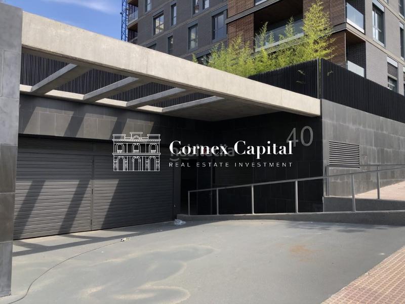 Foto 26215f12-cf4d-4509-b1db-314b8ee50c86. Penthouse with heating parking pool in Finestrelles Esplugues de Llobregat