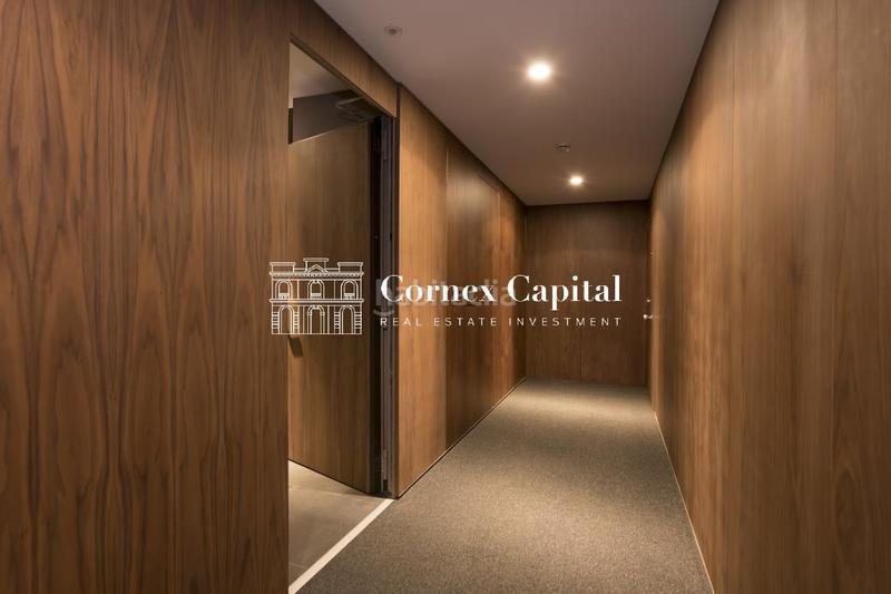 Foto 73cb1835-b6d3-4af4-bfa1-f66a11219f20. Penthouse with heating parking pool in Finestrelles Esplugues de Llobregat