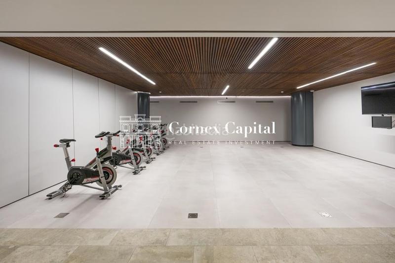 Foto c7c87831-f5de-4bef-b7c0-60a54ba9e6d9. Penthouse with heating parking pool in Finestrelles Esplugues de Llobregat