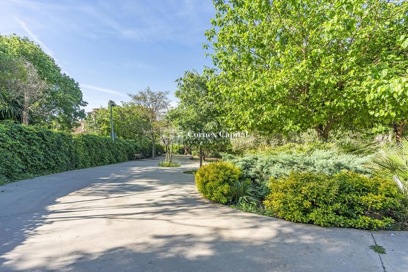Foto b22c46ba-52c3-4993-a7b7-8b7b54f6fb45. Appartement avec chauffage parking piscine dans Sarrià Barcelona
