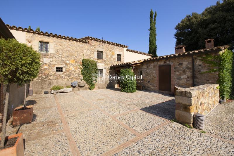 Foto 07fcb18e-0bf9-4603-8b25-674e6c3515c4. Bauernhof mit parking pool in Cassà de la Selva