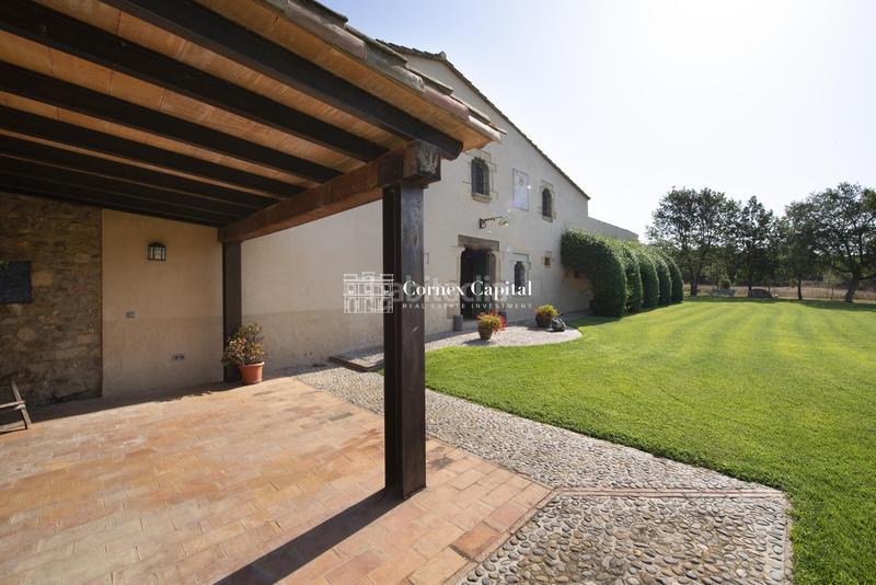 Foto 3c6b25cf-4e4e-4976-aa62-ded24e9575b6. Bauernhof mit parking pool in Cassà de la Selva