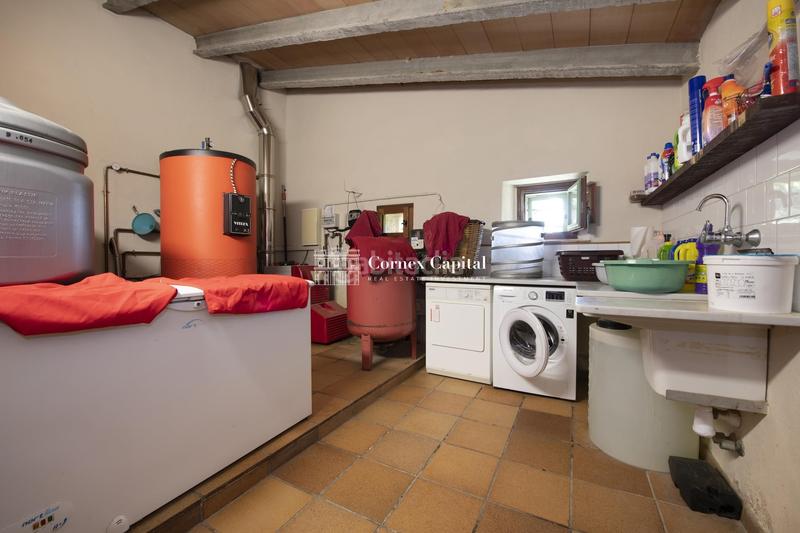 Foto 4195db6d-b437-4282-a7ef-a824bd921eb9. Bauernhof mit parking pool in Cassà de la Selva