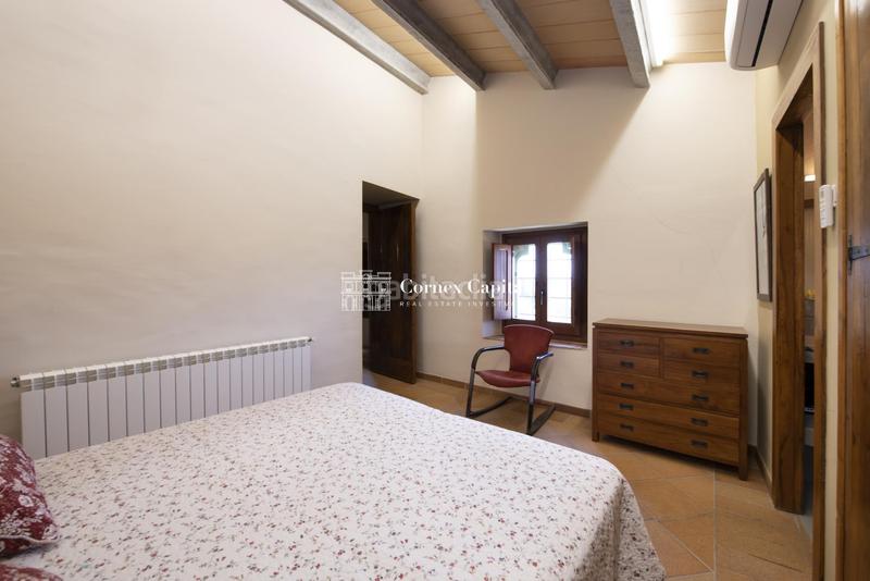 Foto 454cbfb1-47a4-4c3c-8260-f62070384cba. Bauernhof mit parking pool in Cassà de la Selva