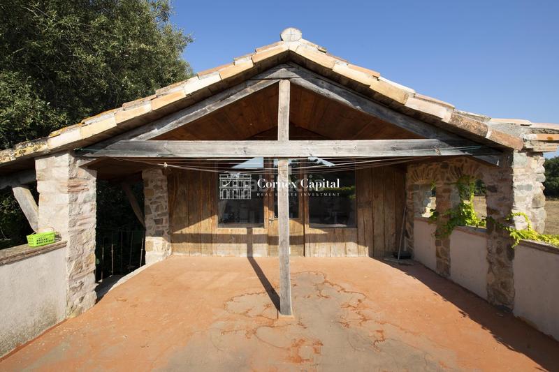 Foto 9165192f-cfd5-45c9-80dd-e801fcb33dad. Bauernhof mit parking pool in Cassà de la Selva