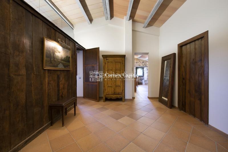 Foto a0489cb6-0de8-4ccd-9dfa-07dafa715afa. Bauernhof mit parking pool in Cassà de la Selva