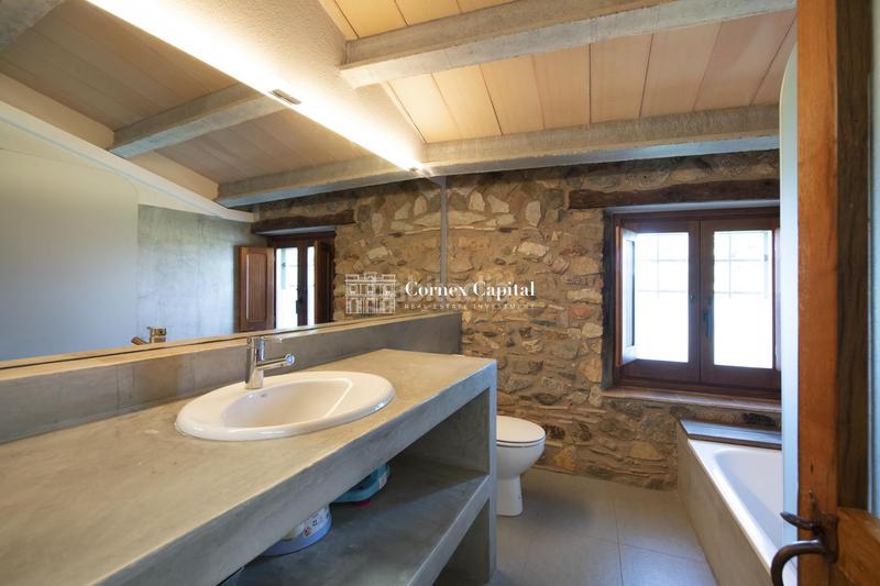 Foto c8603736-463d-4347-885a-494dd03c8799. Bauernhof mit parking pool in Cassà de la Selva