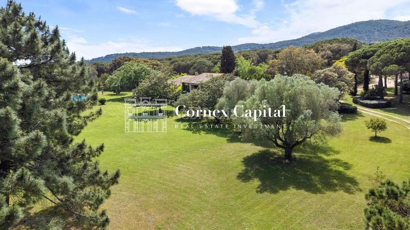 Foto c63a7807-77ce-42bd-b22f-5c15c87c8493. Casa amb calefacció aparcament piscina a Mont-ras