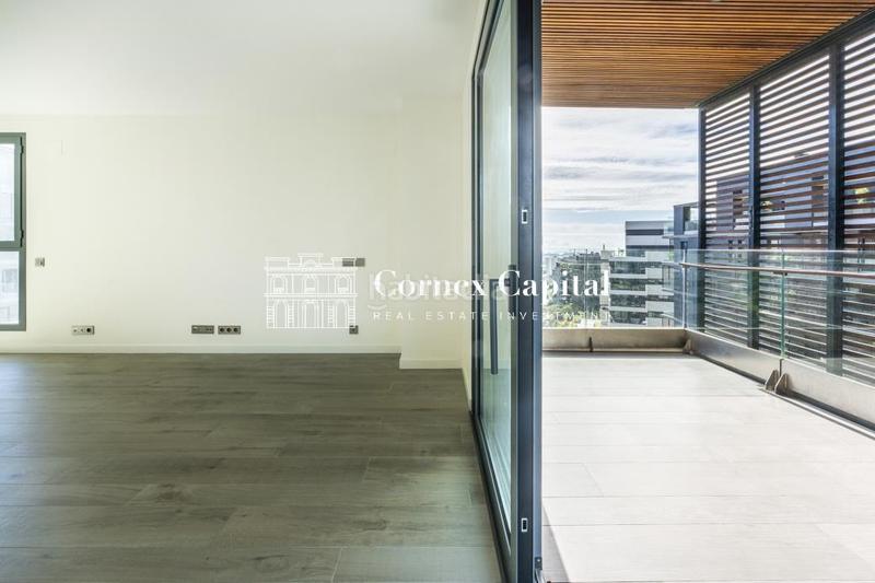 Foto 24113e2b-85f5-4675-89f5-5f8c7b677306. Appartamento con riscaldamento parcheggio piscina in Esplugues de Llobregat