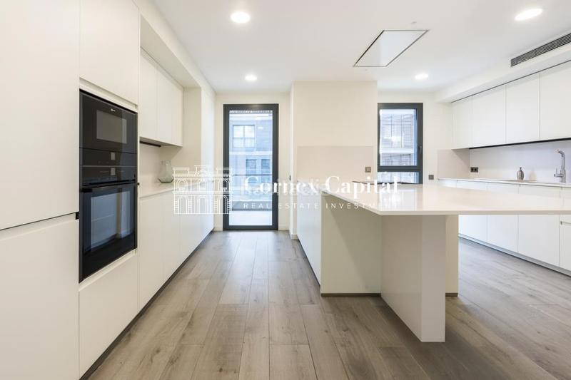 Foto a8b657a4-cf99-4ddb-be8d-3a2f87dd627e. Appartamento con riscaldamento parcheggio piscina in Esplugues de Llobregat