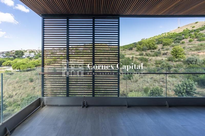 Foto 13130017-3625-4d07-86a1-def32fbdb48f. Etagenwohnung mit heizung parking pool in Finestrelles Esplugues de Llobregat