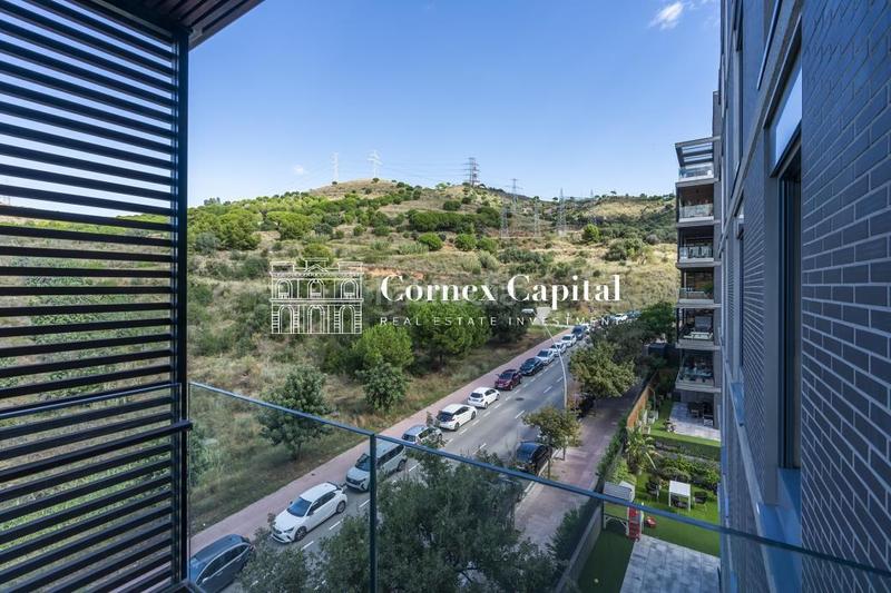 Foto 64334344-9cdd-4385-bc16-8e7d4888dd26. Etagenwohnung mit heizung parking pool in Finestrelles Esplugues de Llobregat