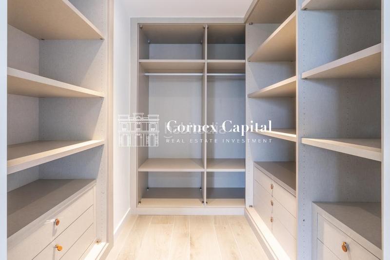 Foto 74180b02-cfaa-45ee-873f-812b6cac9c89. Etagenwohnung mit heizung parking pool in Finestrelles Esplugues de Llobregat