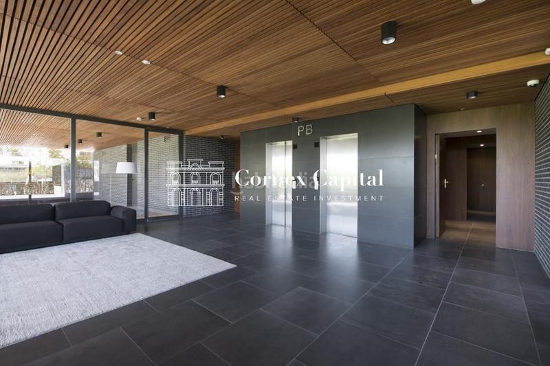 Foto 9dd8b881-8856-457c-a7de-22c96a339680. Etagenwohnung mit heizung parking pool in Finestrelles Esplugues de Llobregat