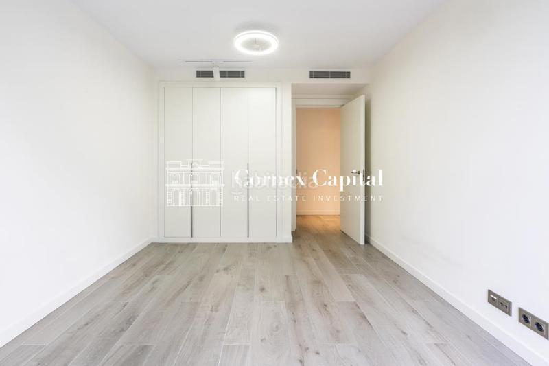 Foto 23082941-4a85-4bff-878e-f01c12b1de5b. Piso en Finestrelles Esplugues de Llobregat